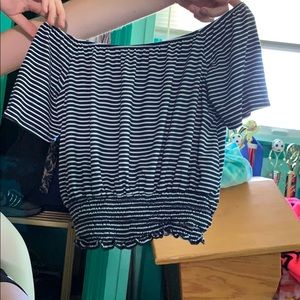 marci medium blue crop top